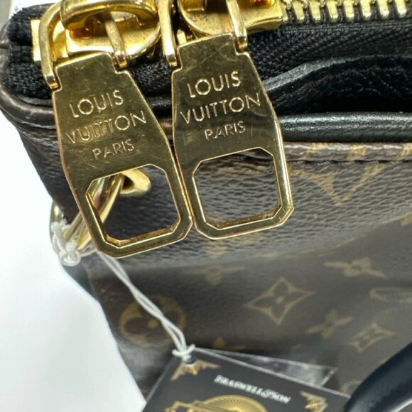 LOUIS VUITTON MONOGRAM CANVAS PURSE - Picture 8 of 10